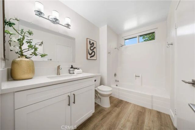 49 Thicket 36, Irvine, CA 92614