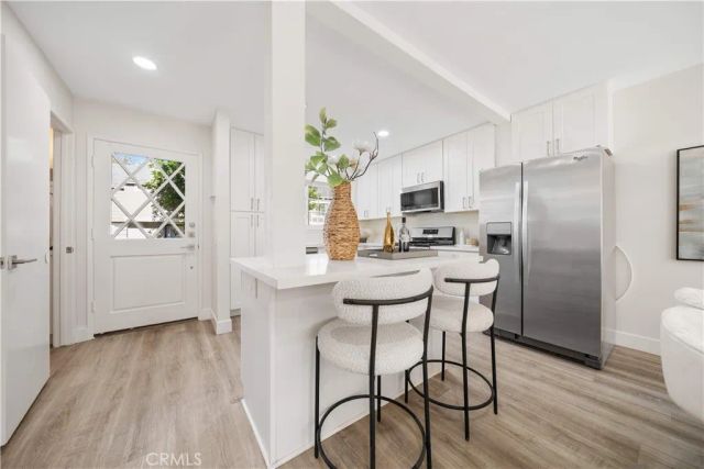 49 Thicket 36, Irvine, CA 92614