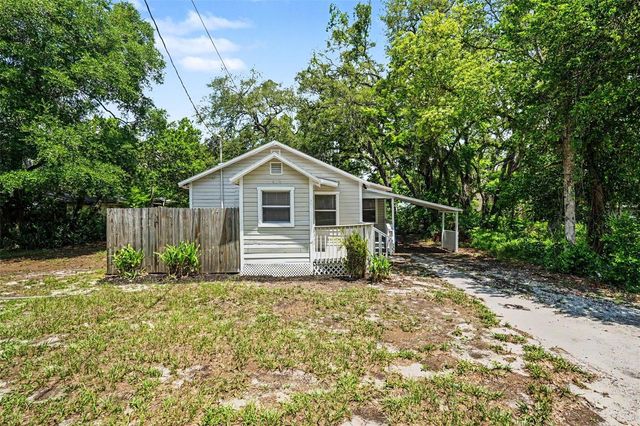 828 E 145TH AVENUE, Tampa, FL 33613