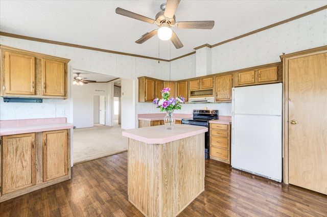 14858 Fm 1322, Luling, TX 78648