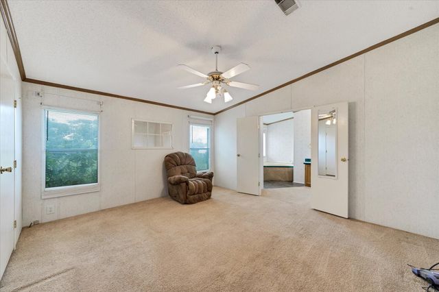 14858 Fm 1322, Luling, TX 78648