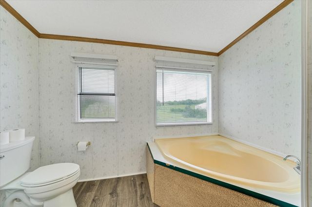 14858 Fm 1322, Luling, TX 78648