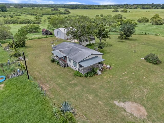 14858 Fm 1322, Luling, TX 78648