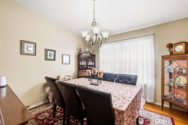 10319 Arroyo Crest Drive NW, Albuquerque, NM 87114
