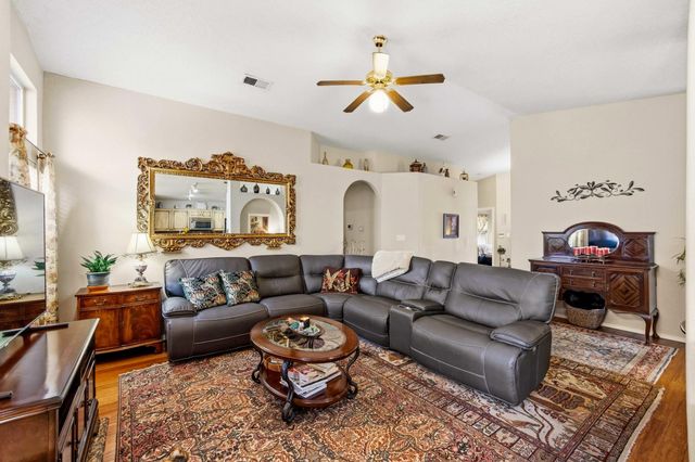 10319 Arroyo Crest Drive NW, Albuquerque, NM 87114