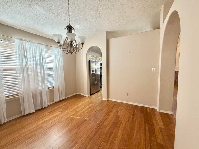 10319 Arroyo Crest Drive NW, Albuquerque, NM 87114