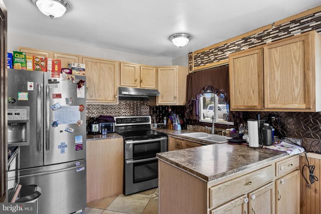 181 PAGEANT LN, Willingboro, NJ 08046