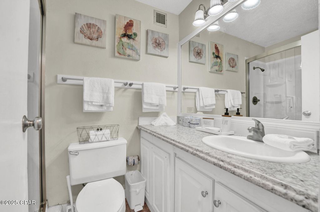 Image 12 of property listing at 8817 Thomas Drive A418, Panama City Beach, FL 32408