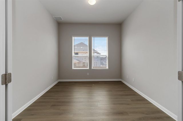 160 Rita Blanca BND, Bastrop, TX 78602
