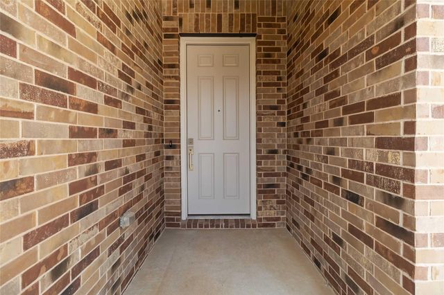 160 Rita Blanca BND, Bastrop, TX 78602
