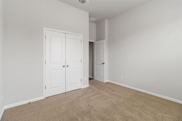 160 Rita Blanca BND, Bastrop, TX 78602