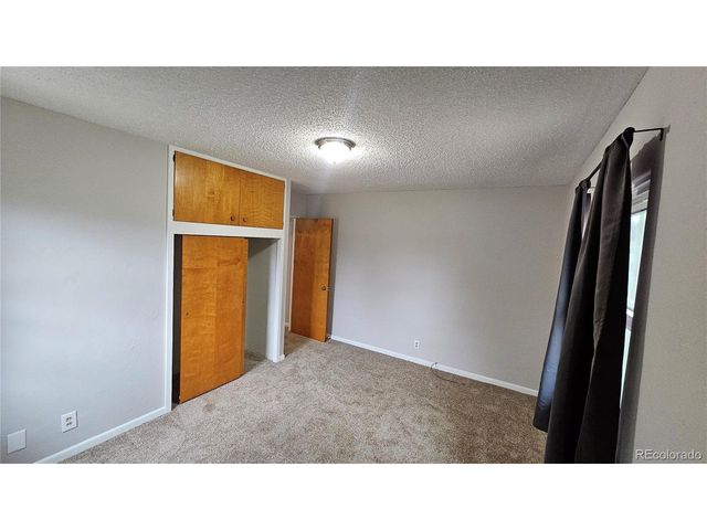 315 W 5th St, Julesburg, CO 80737