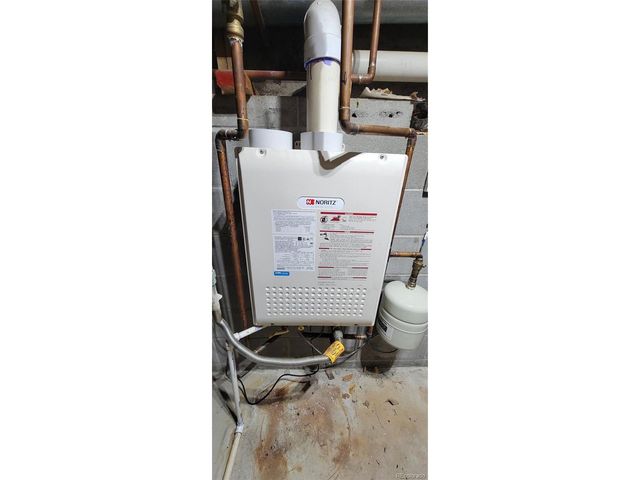 315 W 5th St, Julesburg, CO 80737