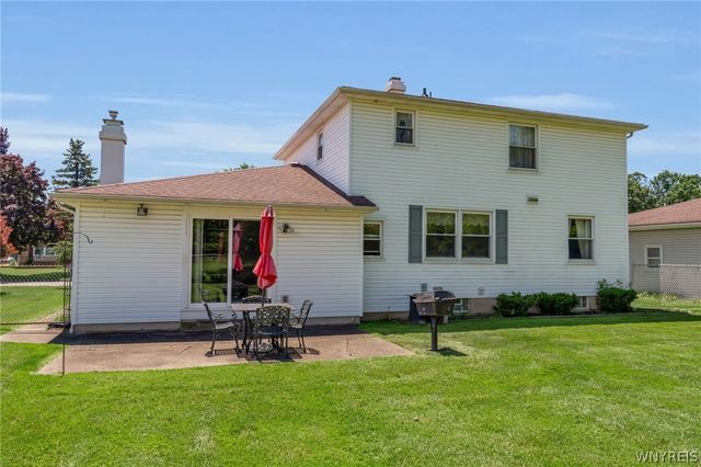 360 Forest Drive, West Seneca, NY 14224