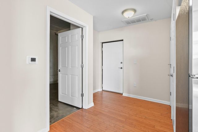 1 Cool Blow Street Apt 325, Charleston, SC 29403