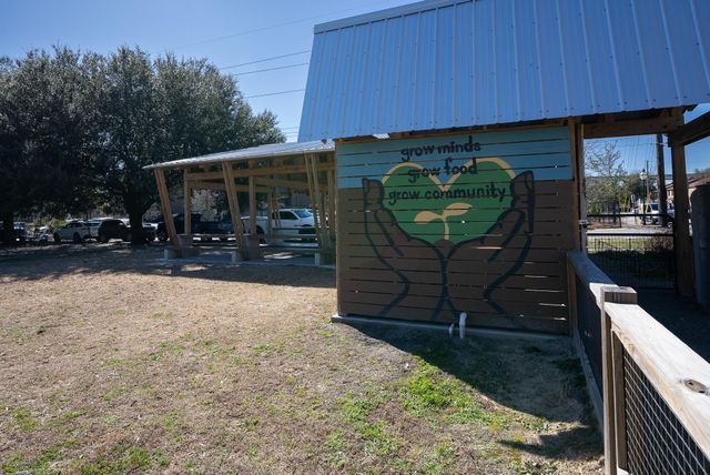 1 Cool Blow Street Apt 325, Charleston, SC 29403