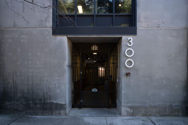 1 Cool Blow Street Apt 325, Charleston, SC 29403