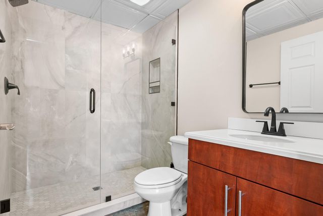 1 Cool Blow Street Apt 325, Charleston, SC 29403