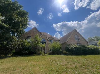 223 DARIEN Lane, Sleepy Hollow, IL 60118