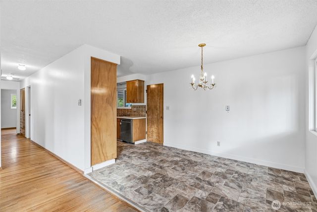 3303 Olympia Way, Longview, WA 98632