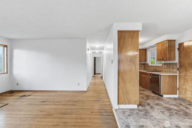 3303 Olympia Way, Longview, WA 98632