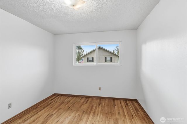 3303 Olympia Way, Longview, WA 98632