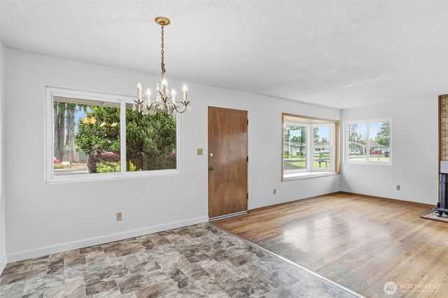 3303 Olympia Way, Longview, WA 98632