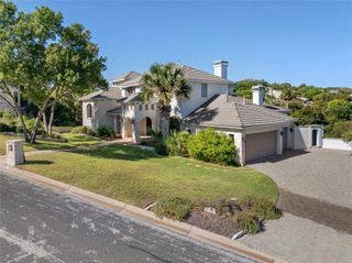 2900 Water Bank CV, Austin, TX 78746