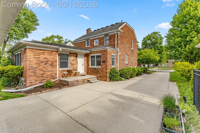 23657 Marshall Street, Dearborn, MI 48124