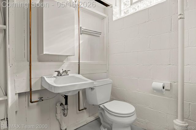23657 Marshall Street, Dearborn, MI 48124