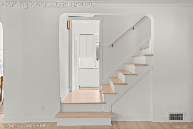 23657 Marshall Street, Dearborn, MI 48124