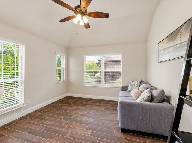 1413 Saddle Ridge Drive, Aubrey, TX 76227