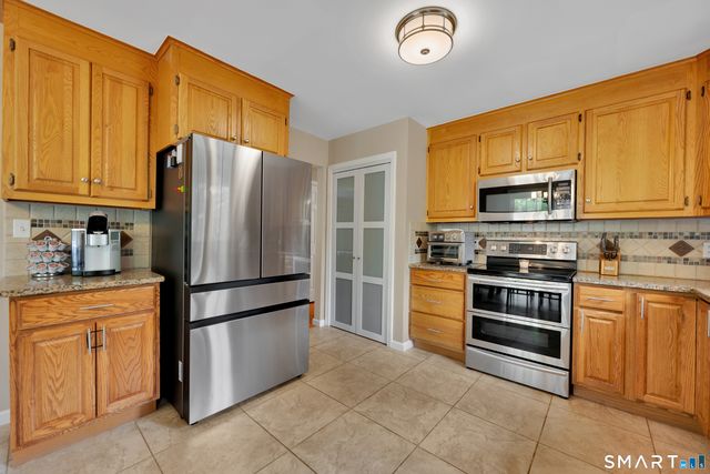 43 Oak Street, Wolcott, CT 06716
