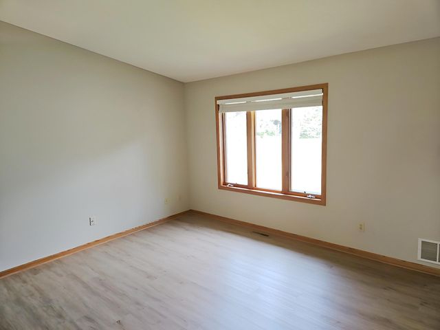 22200 Joliet Avenue N, Forest Lake, MN 55025