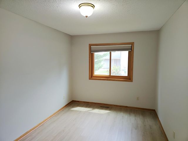22200 Joliet Avenue N, Forest Lake, MN 55025