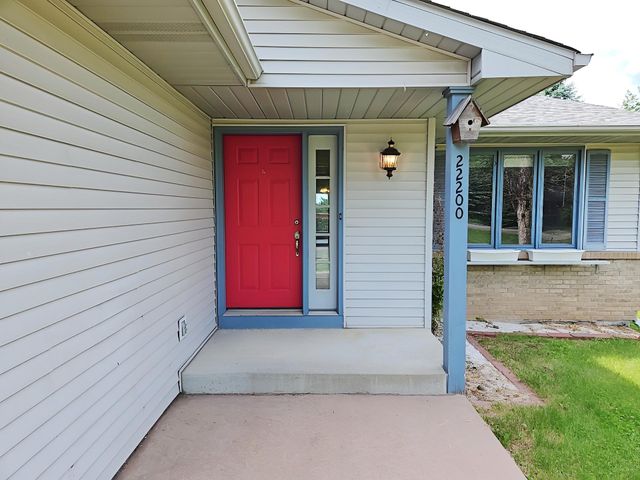 22200 Joliet Avenue N, Forest Lake, MN 55025