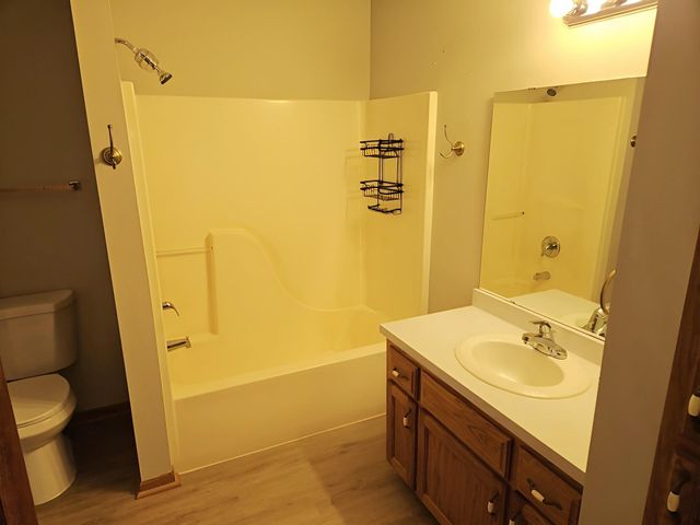 22200 Joliet Avenue N, Forest Lake, MN 55025