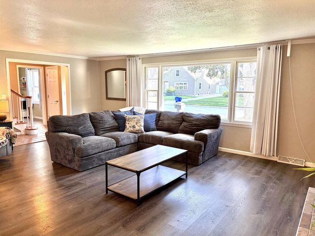 513 E LINDBERGH STREET, Appleton, WI 54911