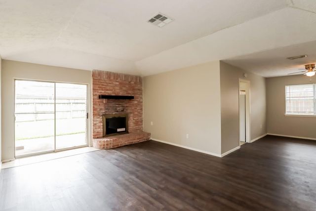 14307 Branchwater Lane, Sugar Land, TX 77498