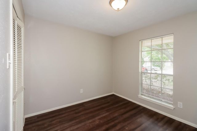 14307 Branchwater Lane, Sugar Land, TX 77498