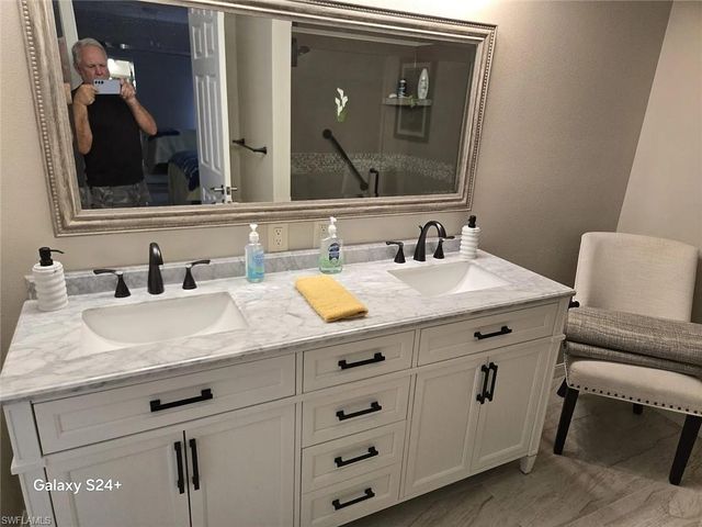 17611 Canal Cove CT, Fort Myers Beach, FL 33931