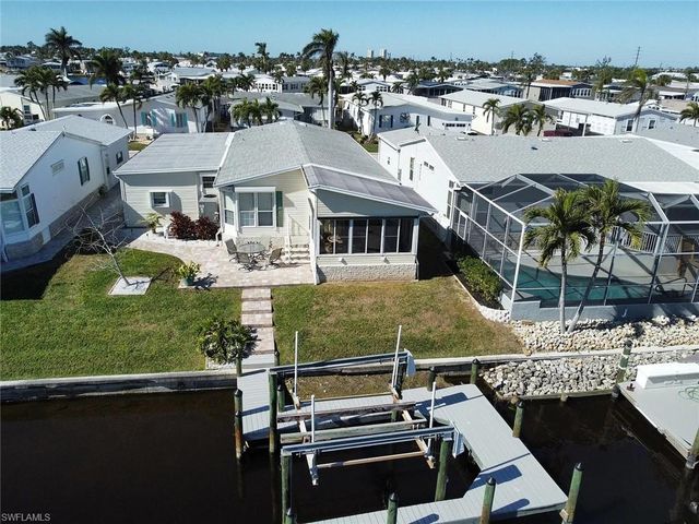 17611 Canal Cove CT, Fort Myers Beach, FL 33931