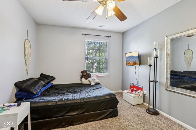 10093 Boysenberry Drive, Fishers, IN 46038