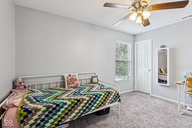 10093 Boysenberry Drive, Fishers, IN 46038