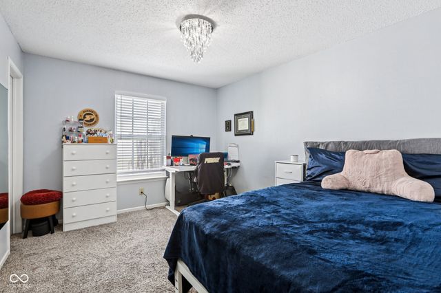 10093 Boysenberry Drive, Fishers, IN 46038