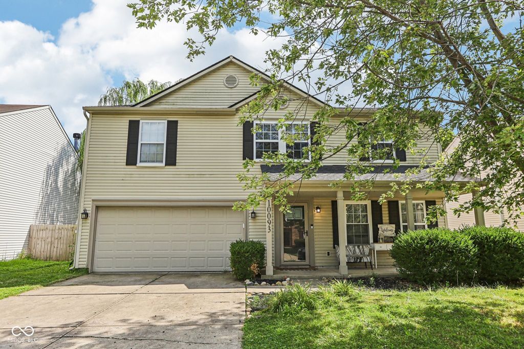 10093 Boysenberry Drive, Fishers, IN 46038