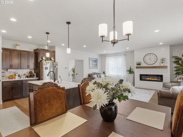 12200 Ne 107TH Way, Vancouver, WA 98682