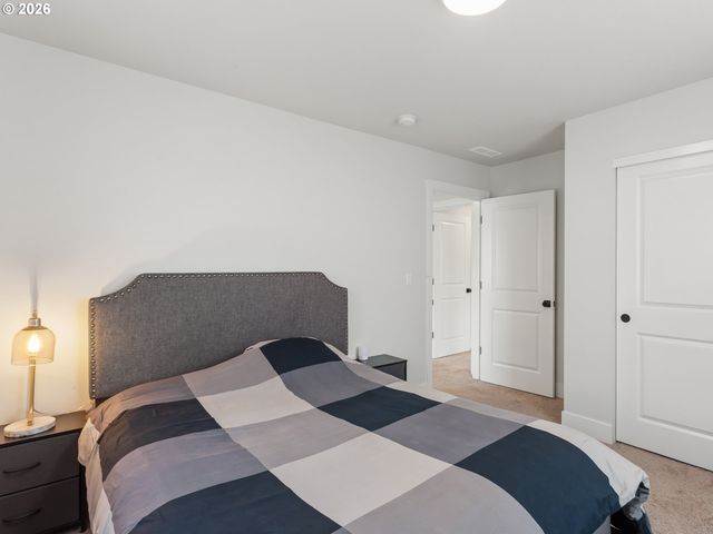 12200 Ne 107TH Way, Vancouver, WA 98682