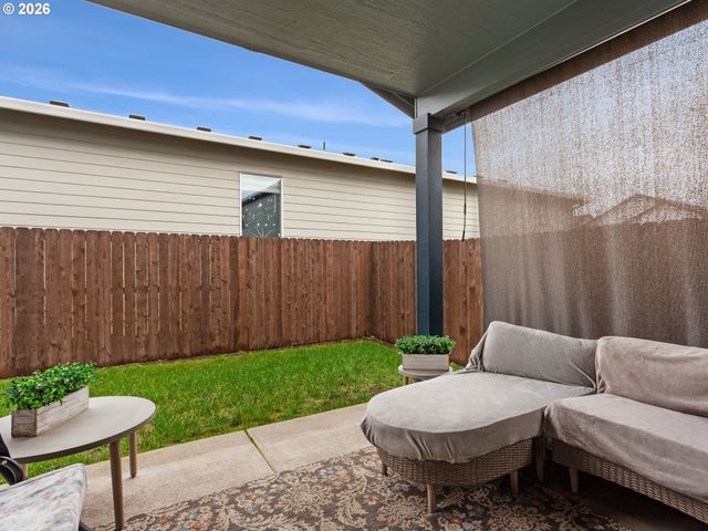 12200 Ne 107TH Way, Vancouver, WA 98682