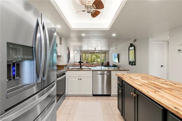 15171 Cedarwood LN # 3105, Naples, FL 34110